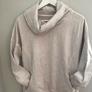 Lulu lemon funnel neck pullover sweatshirt